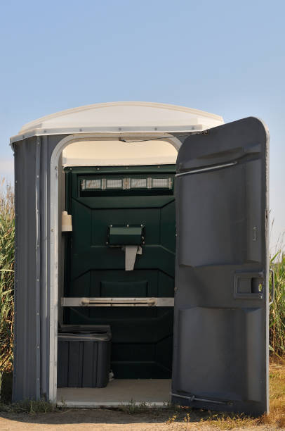 Best Affordable portable toilet rental  in Hapeville, GA